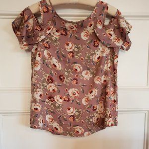 Live 4 Truth Floral Blouse Size M